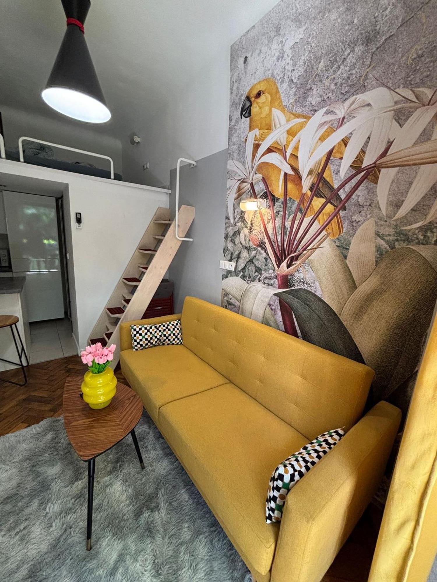 Parrot Apartment Main Station Cracow — Zdjęcia 1